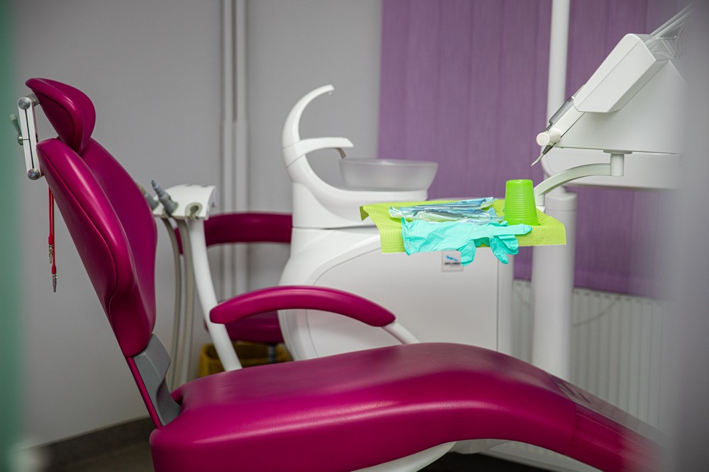 periaj profesional, sigilari dentare, air-flow, avantaje detartraj cu ultrasunete, orto care